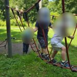 Spielen auf dem Spielplatz